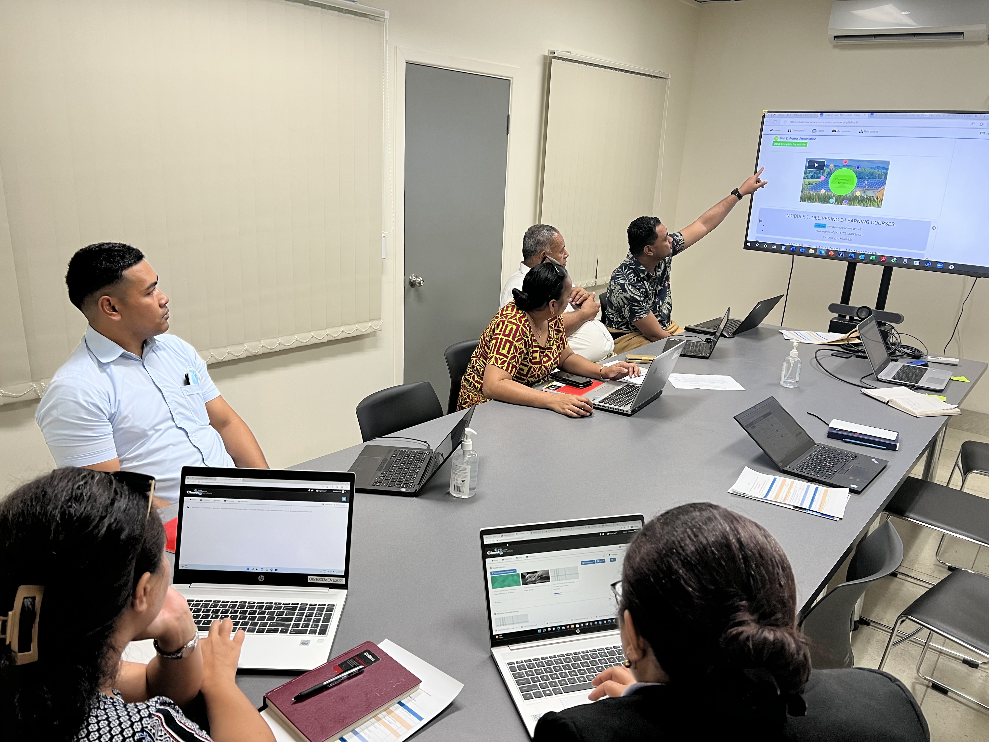 Online Capacity Training for trainers on SE solutions for SIDS