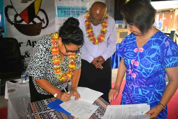 The signing of the Asset Handover form between Director Gem Mrs Rhonda Robinson and PS iTaukei Affairs Mr Pita Tagicakirewa