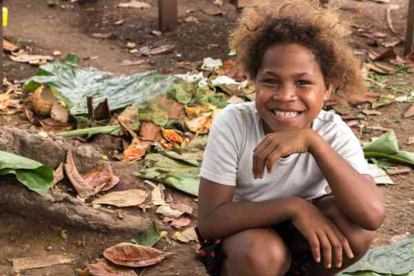 Reinforcing the role of indigenous guardians in the Solomon Islands 